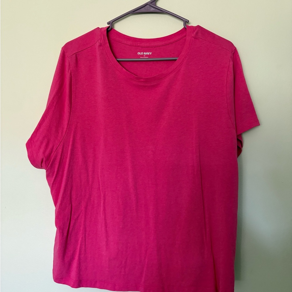 Old Navy Women's Fuchsia Short Sleeve Tee